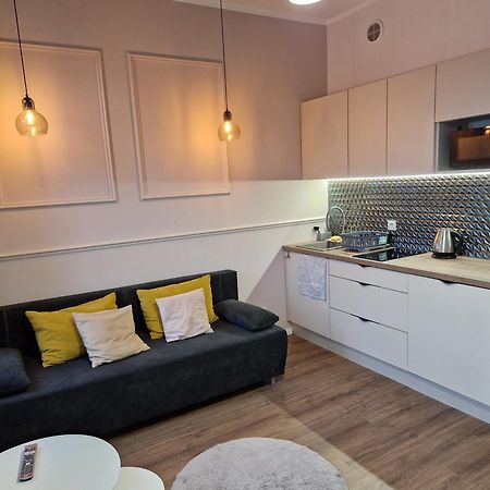 Polonia Apartments Лодз Екстериор снимка